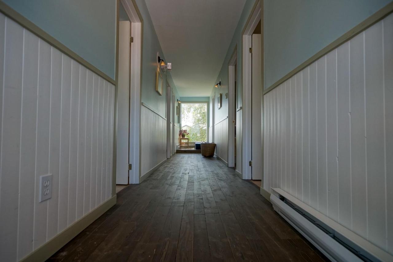 Le Goeland Hotell Tadoussac Eksteriør bilde